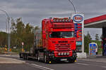 Auffälliger Scania Sattelzug, aufgenommen auf der Féitsch.