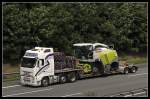 VOLVO FH 480PS Euro5 von GIULIO hat einen CLAAS JAGUAR 970 geladen.