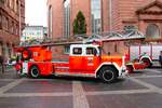 Feuerwehr Dietzenbach Magirus Deutz Drehleiter am 28.09.24 beim Tag des Selbstschutzes in Frankfurt Innenstadt