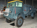 Ein Bedford QL-D Luftfahrtbetankungsfahrzeug ist Teil der Ausstellung im Maltesischen Luftfahrtmuseum.