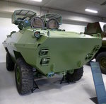 BOV-1, allradgetriebener, amphibischer Transportpanzer aus jugoslawischer Produktion, wurde seit Anfang der 1980er Jahre in -zig Varianten gebaut, hier mit Panzerabwehrlenkwaffen, 6-Zyl.Deutz-Diesel mit 150PS, Vmax.95Km/h, Militrmuseum Pivka, Juni 2016