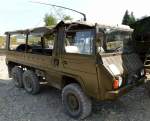 Pinzgauer, leichter allradgetriebener Militärtransporter der östereichischen Steyr-Puch-Werke, eingestzt u.a. bei den Armeen von Österreich und der Schweiz, 6.Int.Militärfahrzeugtrffen im Scheizerischen Militärmuseum Full, Juli 2015