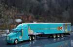 ALBEDO 1:87 US-TRUCK  4711 

Bildschönes ALBEDO-Modell eines US-Trucks mit der vielleicht
berühmtesten Hausnummer Deutschlands...
Glockengasse 4711 in KÖLN  Echt Kölnisch Wasser ...14,3.2021