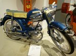 DKW Violetta, sportliches Moped der Zweirad-Union AG Nrnberg, Baujahr 1964, 1-Zyl.2-Taktmotor mit 48ccm und 4PS, Vmax.65Km/h, NSU-Museum Neckarsulm, Sept.2014