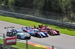 Nr.77 von, Dempsey-Proton Racing, Porsche 991 RSR, Nr.27 SMP Racing, BR01 (Nissan) LMP2 ,NR.13, Rebellion Racing, Rebellion R-One (AER) LMP1 Überholmanöver vor Pouhon am 4.5.2016,