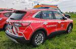 =Ford Kuga von der Feuerwehr der Verbandsgemeinde SAARBURG-KELL, gesehen im Mai 2024 auf dem Besucherparkplatz der RettMobil