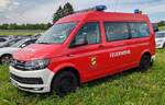 =VW T 6 als MTW der Feuerwehr LAUTERTAL - REICHENBACH, steht im Mai 2024 auf dem Besucherparkplatz der RettMobil in Fulda