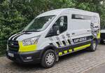 =Ford TRansit von HEAVY RESCUE, abgestellt auf dem Parkplatz der RettMobil im Mai 2024