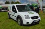 Ford Tourneo von  rhv , gesehen bei der Kreistierschau des LK Fulda in Petersberg-Melzdorf, Juni 2014