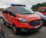 =Ford Transit als MTW der Feuerwehr BÜTZOW steht anl.