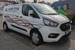 =Ford Transit Custom von FRÖHLICH + RÖBIG steht auf einer Baustelle in Fulda, 03-2025