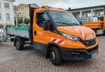 =Iveco Daily steht im Juni 2024 in der Nähe der Binzer Seebrücke