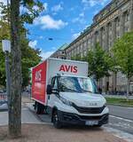 =Iveco Daily der Autovermietung AVIS, gesehen in Hamburg, 09-2024