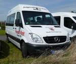 =MB Sprinter der Feuerwehr Herzogenrath steht auf dem Parkplatz der RettMobil 2017 in Fulda, Mai 2017