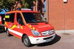 Berufsfeuerwehr Mainz Mercedes Benz Sprinter ELW1 (Florian Mainz 2/11) am 08.08.18 beim Tag der offenen Tür an der Wache 1 der Feuerwehr