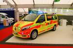 Mercedes Benz Vito Elektro NEF am 13.05.22 auf der Rettmobil in Fulda