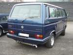 Heckansicht eines VW T3 Multivan Limited aus dem Jahr 1992. Oldtimertreffen an Mo´s Bikertreff in Krefeld am 10.11.2024.