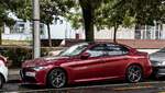 Roter Alfa-Romeo Giulia, anscheinend aus US Amerika importiert. Foto: September 2024.