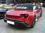 Heckansicht eines Aston Martin Vanquish Zagato Volante Roadster. Classic Remise Düsseldorf am 22.02.2023.