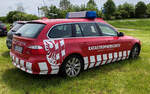 =BMW als Katastrophenschutzfahrzeug des Landkreises GÜNZBURG, steht auf dem Parkgelände der Rettmobil 2024 in Fulda