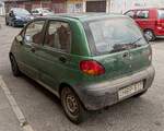 Rückansicht: Daewoo Matiz in der Farbe Leaf Green.