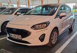 =Ford Fiesta der Firma MENETATIS steht auf einem Parkplatz in Petersberg, 07-2024