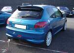 Heckansicht eines Peugeot 206 RC.