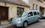 Renault Kangoo Mk2 in der Farbe Bleu Silver.