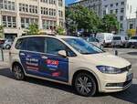 =VW Touran als Taxi in Hamburg, 09-2024 