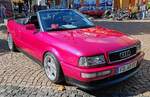 =Audi 80 Cabrio, EZ 1994, 2,0 16 V 137 PS, steht auf der Ausstellungsfläche anl. dem Hünfelder Stadtfest 2024