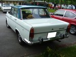 Heckansicht einer Fiat 2300 Limousine.