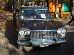 Fiat 2300. 1961 - 1968. Auf Basis eines 2300 Familiare wurde dieses Bestattungsfahrzeug von der Firma Pilato in Treviso/Venezien aufgebaut. Der 6-Zylinderreihenmotor leistet 105 PS aus 2.279 cm Hubraum. Der abgelichtete Wagen entstammt dem Baujahr 1965 und trgt eine Kennzeichen der Provinz Teramo in den Abruzzen. Historicar am 21.10.2012.