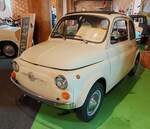 =Fiat 500 F, Bj. 1967, 500 ccm, 18 PS, ausgestellt im Automuseum Wolfegg, Dezember 2023