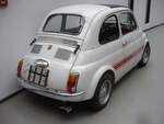 Heckansicht eines Fiat Abarth 595.