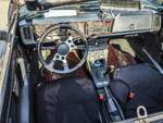 Interieur eines Fiat X1/9.