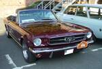 Ford Mustang 1 Convertible aus dem ersten Modelljahr 1964.