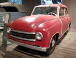 =Lloyd LP 300, Bauzeit 1950 - 1952, 293 ccm, 10 PS, 75 km/h, ausgestellt im EFA Museum in Amerang, 06-2022