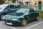 Die erste Generation kommt nun ins Oldtimer-Alter:     Mazda MX-5 in Bradford/Avon, 16.9.16