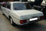 Heckansicht einer Mercedes Benz W114 V23 Limousine auch 230/6 genannt. Classic Remise Düsseldorf am 27.08.2024.