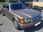 Mercedes Benz W126 560SEL.