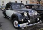 Ein alter Oldtimer Opel Admiral 1939.