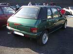 Heckansicht eines Peugeot 205 CT Cabriolet.