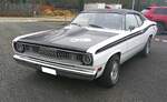 Plymouth Duster 318 aus dem Jahr 1972 im Originalfarbton spinnake white.