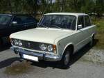 FSO-Polski Fiat 125 P, gebaut von 1967 bis 1980. Wie der Name es schon verrät, ist der bei FSO hergestellte Polski Fiat 125 P ein fast identischer Lizenzbau des Fiat 125. Im Gegensatz zum Fiat 125, den man nur als viertürige Limousine bestellen konnte, gab es den 125P auch als Kombimodell und Pickup. Die Motoren wurden allerdings bei FSO produziert. Der Käufer konnte zwischen zwei Vierzylinderreihenmotoren wählen: 1295 cm³ Hubraum mit 54 PS oder 1481 cm³ Hubraum mit 60 PS. 10. Oldtimertreffen des AMC Duisburg am 25.08.2024 am LaPaDu Duisburg.