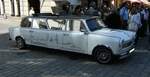 IFA Sachsenring Trabant 601 Stretch-Limousine. Mit diesem auffälligen Auto werden in Dresden Stadtrundfahrten angeboten. Dresden im Mai 2024.