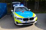 Autobahn Polizei Frankfurt am Main am 22.09.24 beim Tag der offenen Tür der Berufsfeuerwehr Wache 30 Sossenheim mit neuen BMW 5er FustW    