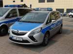 Polizei Hessen Opel Zafira am 26.09.15 auf der IAA in Frankfurt am Main