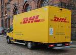 =Streetwork L von DHL unterwegs in Hamburgs Speicherstadt im Mai 2024