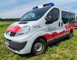 =Renault Trafic vom DRK OV WEILSTETTEN - FROMMERN steht im Mai 2024 auf dem Besucherparkplatz der RettMobil in Fulda