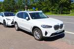 Die Johanniter BMW X5 Kdow am 08.06.24 beim Tag der offenen Tür zum 50 jährigen Jubiläum